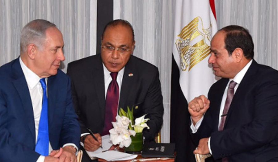 النظام المصري يسعى لإخفاء قبح وجهه بصراع طواحين الهواء