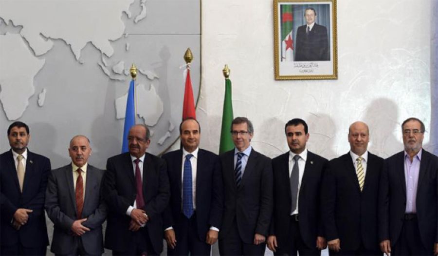 الحوار الليبي في الجزائر ومحاولة الخروج من الأزمة